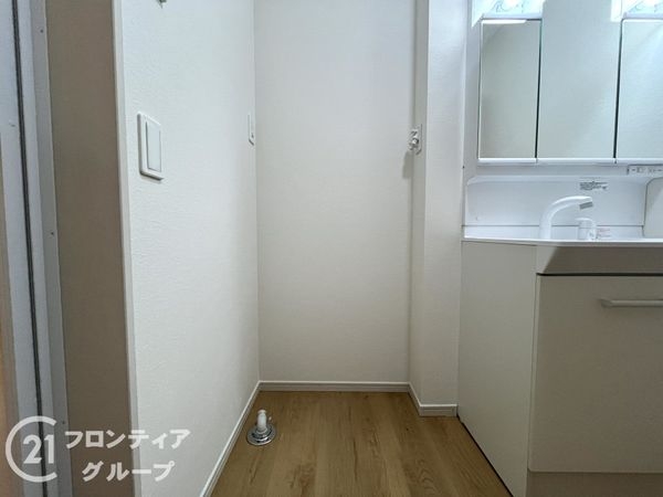 尼崎市塚口町６丁目　新築一戸建て　１期　２号棟