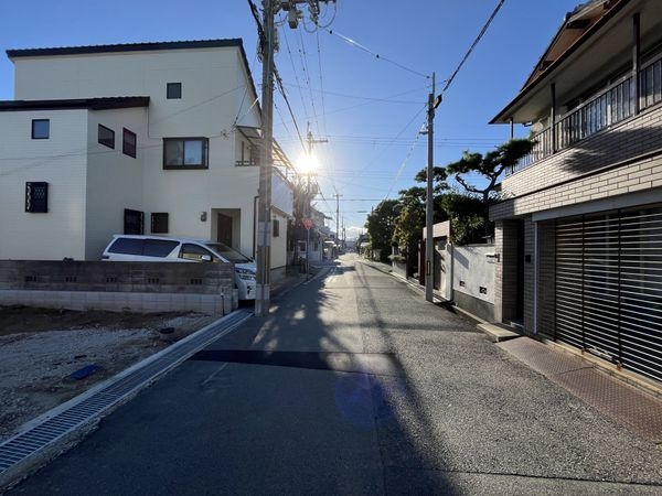 尼崎市塚口町６丁目　新築一戸建て　１期　２号棟