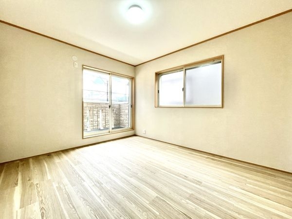 伊丹市南町１丁目の中古一戸建て
