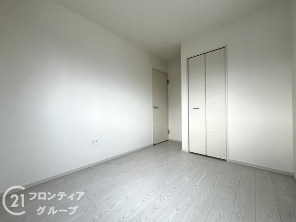 伊丹市鈴原町９丁目　新築一戸建て　１期　３号棟