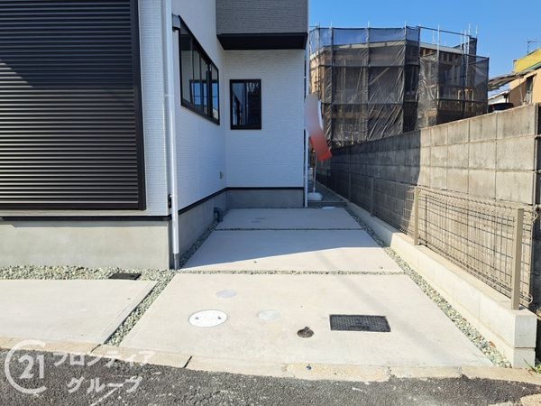 伊丹市鈴原町９丁目　新築一戸建て　１期　３号棟