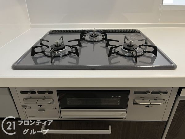 伊丹市鈴原町９丁目　新築一戸建て　１期　３号棟