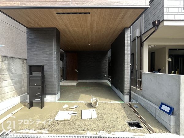 尼崎市元浜町３丁目　新築一戸建て