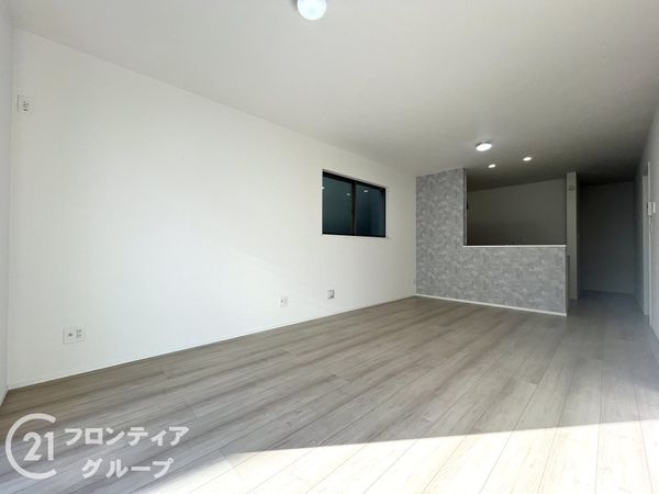 尼崎市大庄西町３丁目　新築一戸建て　２期　C号棟