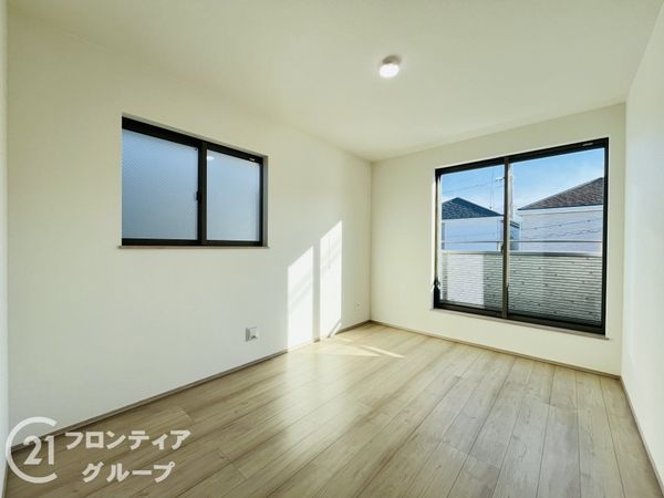尼崎市大庄西町３丁目　新築一戸建て　２期　B号棟