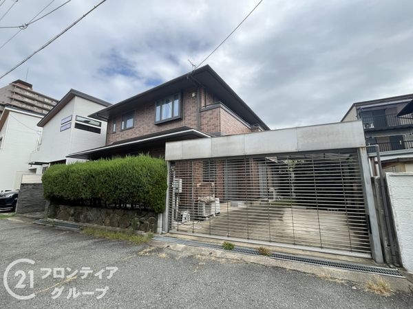 西宮市小松南町１丁目　中古一戸建て