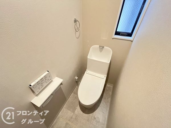 尼崎市東園田町７丁目　新築一戸建て