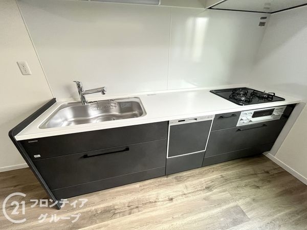 尼崎市東園田町７丁目　新築一戸建て
