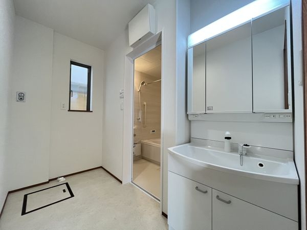 伊丹市千僧２丁目　新築一戸建て　全１区画
