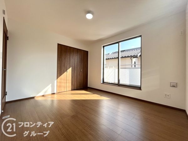 伊丹市千僧２丁目　新築一戸建て　全１区画