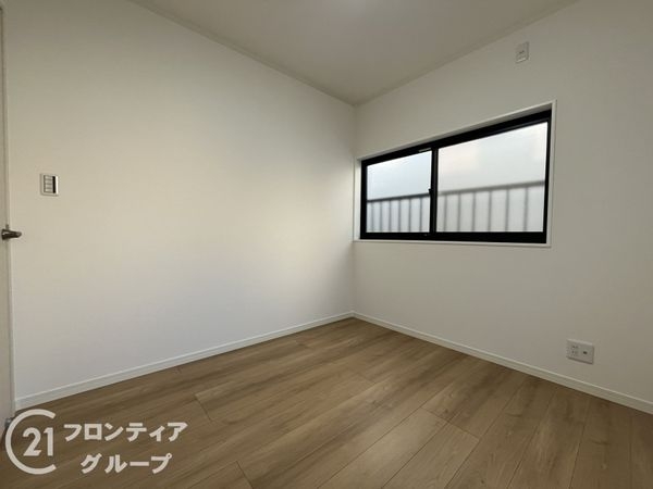 西宮市弓場町の中古一戸建て