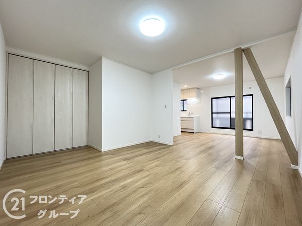西宮市弓場町の中古一戸建て