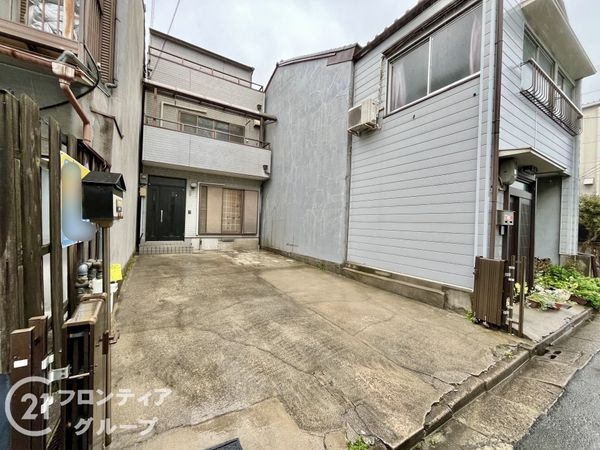 尼崎市西向島町の中古一戸建て