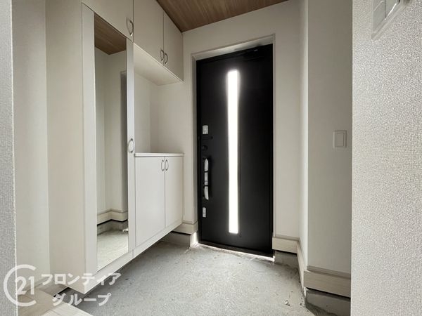 伊丹市野間６丁目　新築一戸建て　４号棟