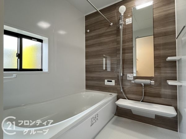 伊丹市野間６丁目　新築一戸建て　３号棟