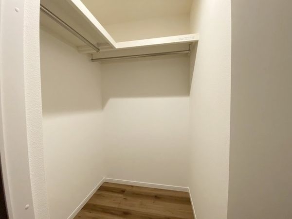 伊丹市松ケ丘３丁目　新築一戸建て　全１区画