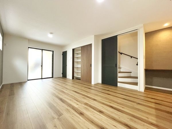 伊丹市松ケ丘３丁目　新築一戸建て　全１区画
