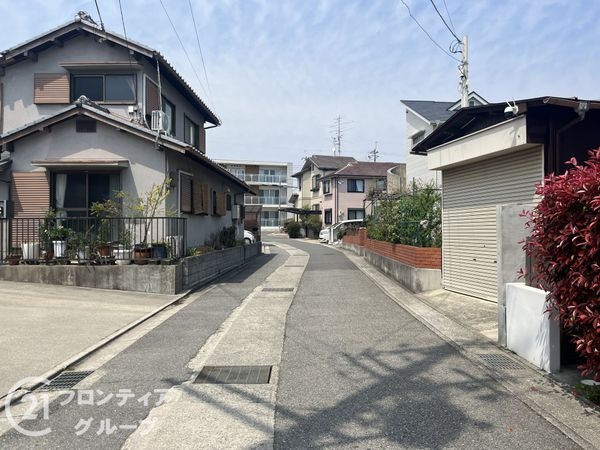 伊丹市荒牧１丁目　新築一戸建て　２号棟