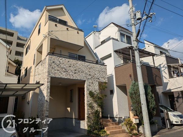 西宮市段上町４丁目の中古一戸建て