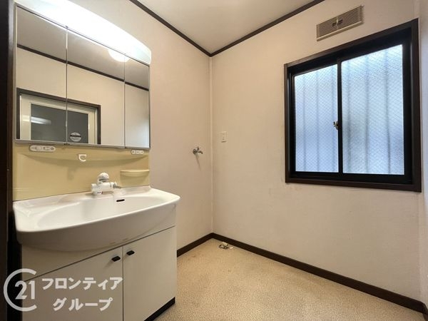 尼崎市常松１丁目の中古一戸建て