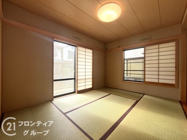 尼崎市常松１丁目の中古一戸建て