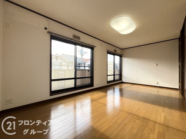 尼崎市常松１丁目の中古一戸建て