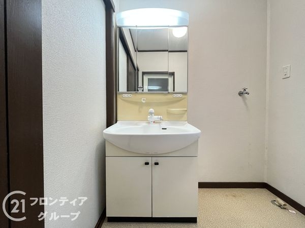 尼崎市常松１丁目の中古一戸建て