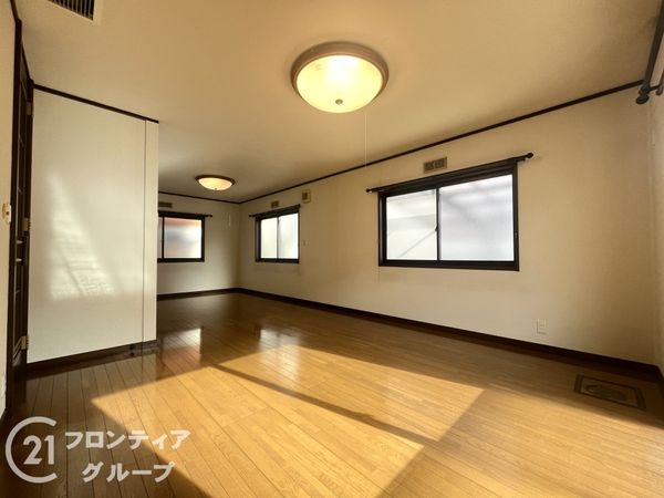 尼崎市常松１丁目の中古一戸建て