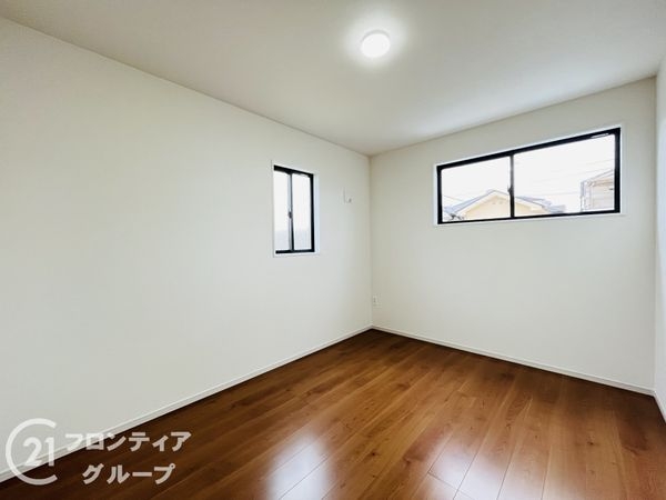 伊丹市東有岡３丁目　新築一戸建て　１期　１号棟