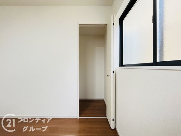 伊丹市東有岡３丁目　新築一戸建て　１期　１号棟