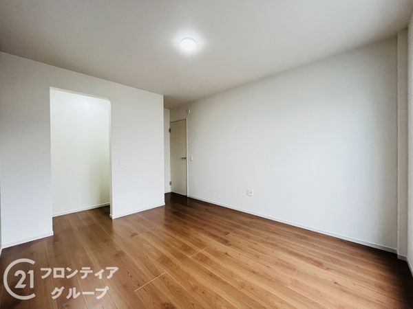 伊丹市東有岡３丁目　新築一戸建て　１期　１号棟