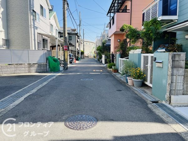 伊丹市東有岡３丁目　新築一戸建て　１期　１号棟