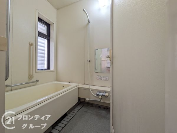 西宮市段上町６丁目　中古一戸建て
