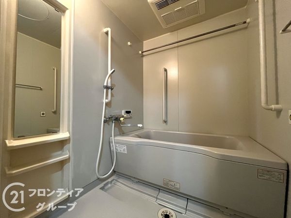 西宮マリナパークシティ・桜のまち　３番館　中古マンション