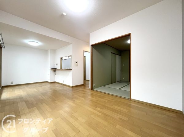 西宮マリナパークシティ・桜のまち　３番館　中古マンション