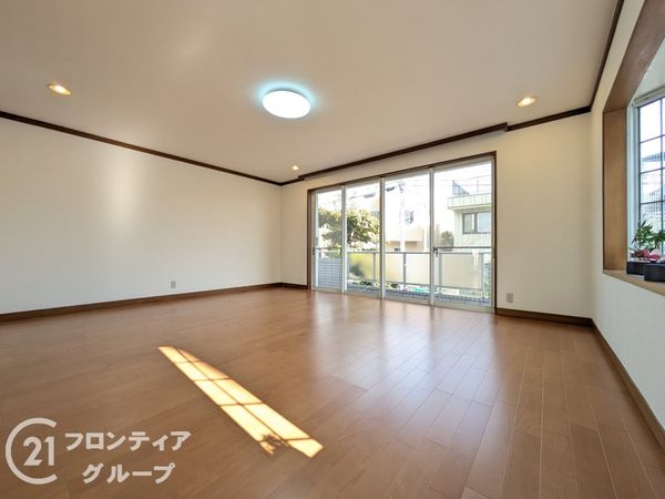 西宮市苦楽園二番町の中古一戸建て