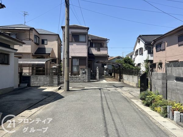 伊丹市大鹿3丁目　新築一戸建て