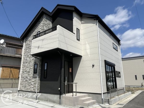 伊丹市野間５丁目　新築一戸建て