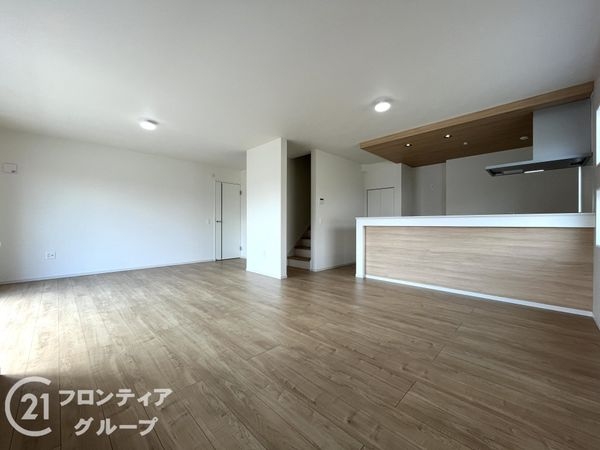 伊丹市野間５丁目　新築一戸建て