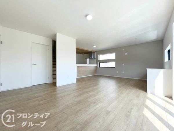 伊丹市野間５丁目　新築一戸建て
