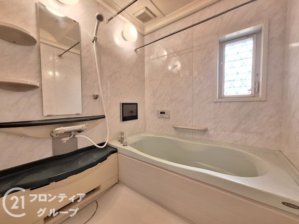 尼崎市次屋２丁目　中古一戸建て