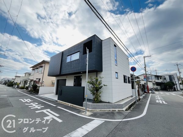 伊丹市昆陽泉町３丁目の中古一戸建て