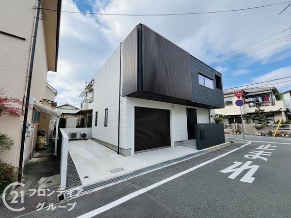 伊丹市昆陽泉町３丁目の中古一戸建て