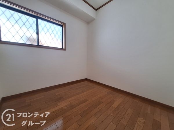 西宮市上甲東園５丁目の中古一戸建て