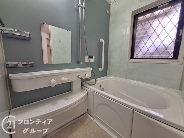 西宮市上甲東園５丁目　中古一戸建て