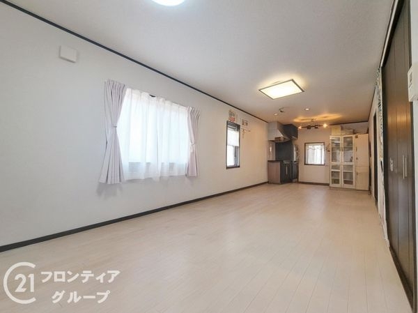 尼崎市尾浜町２丁目　中古一戸建て