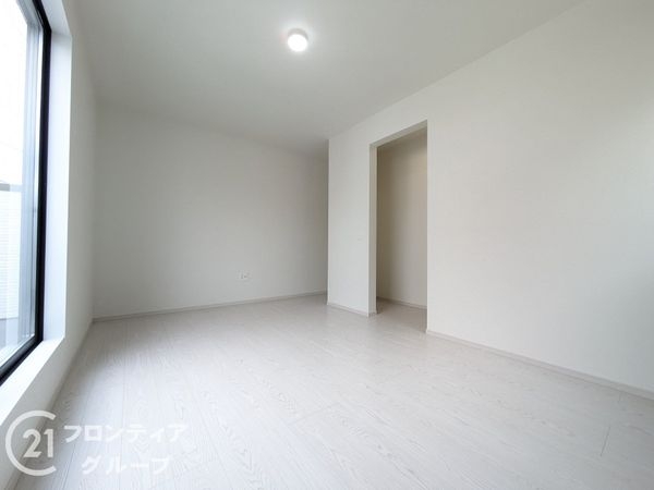 西宮市上大市５丁目　新築一戸建て　２期　全１区画