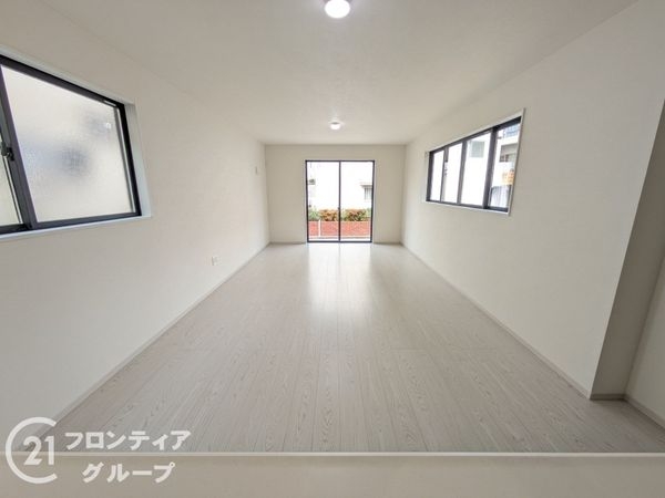西宮市上大市５丁目　新築一戸建て　２期　全１区画