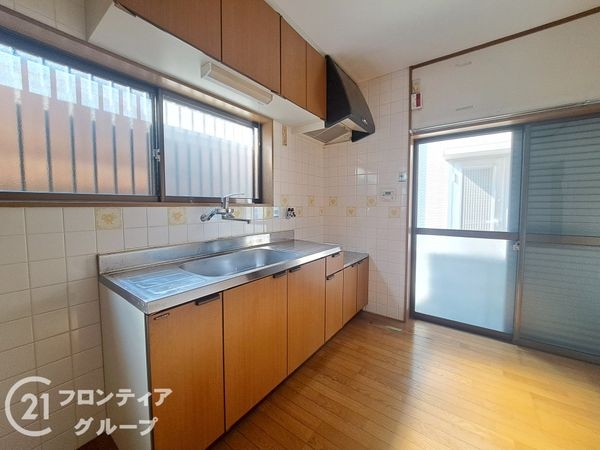 伊丹市東有岡３丁目の中古一戸建て