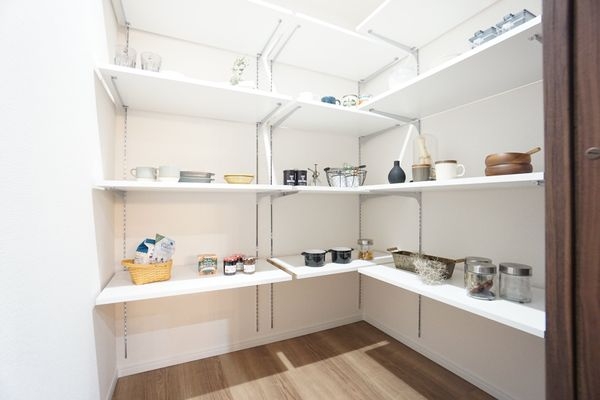 伊丹市鴻池1丁目　新築一戸建て　全1区画
